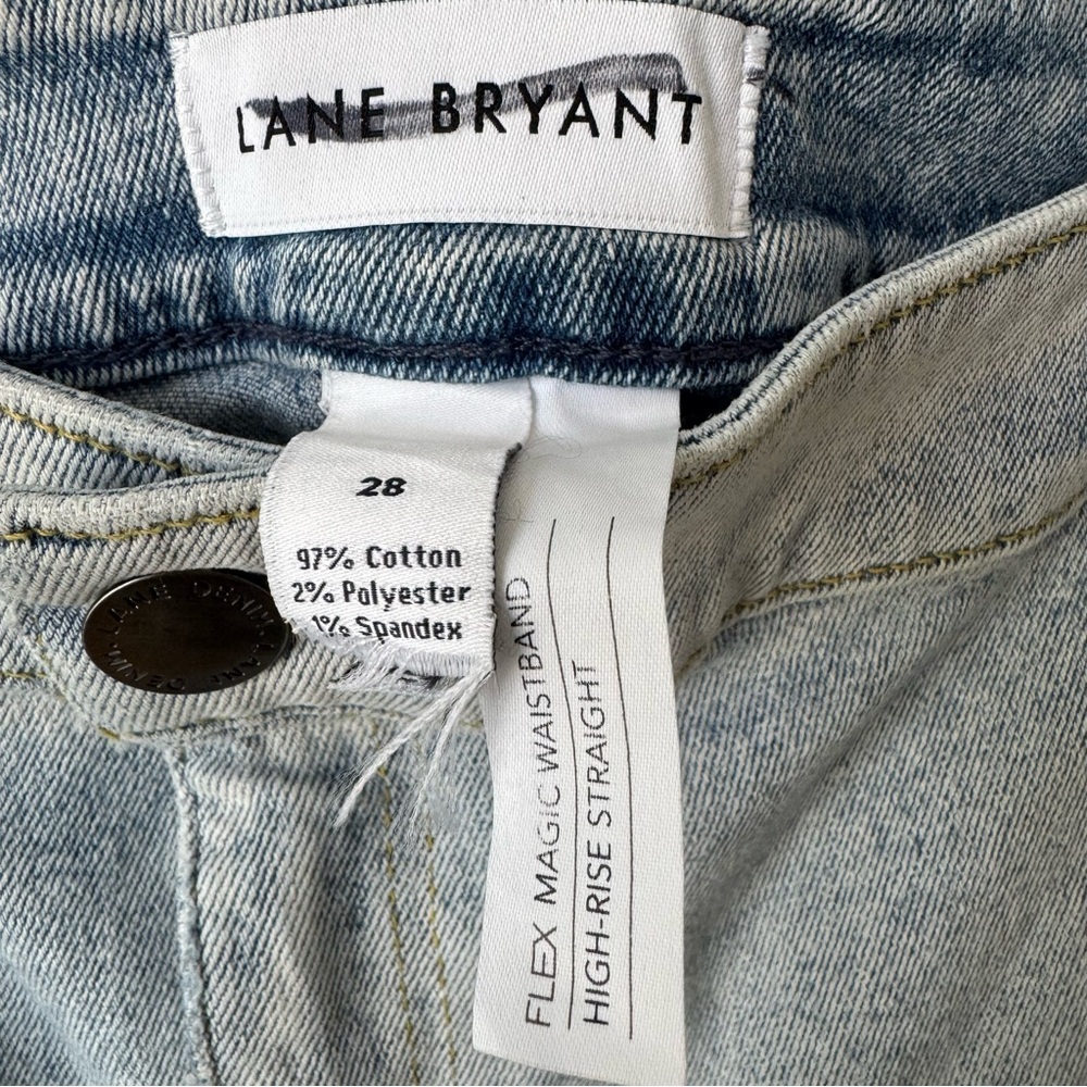 Lane Bryant High Rise Straight Light Wash Flex Magic Waist Jeans Distressed. 28 - Picture 2 of 11